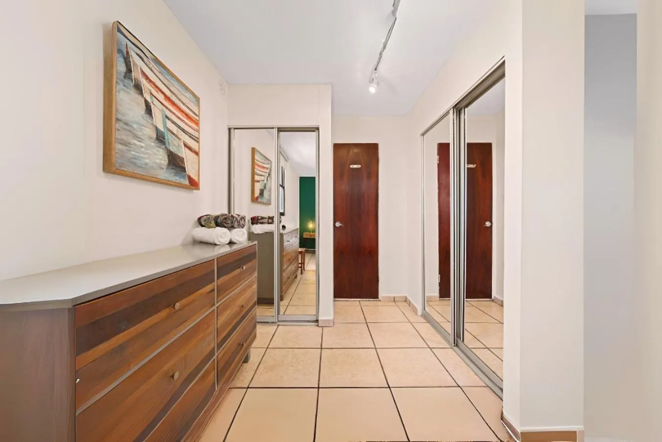 Oceanviews Apartment W Parking Steps To The Sand San Juan