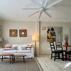 Apartamento Isla By The, San Juan